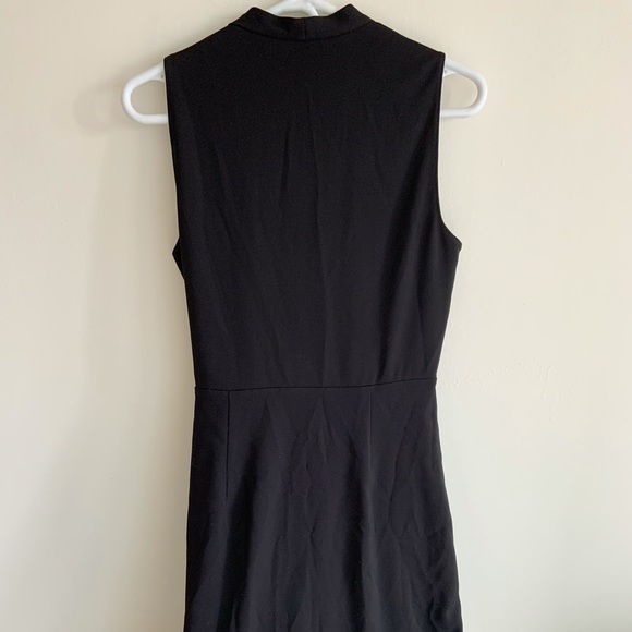 Black dress - Picture 2 of 2